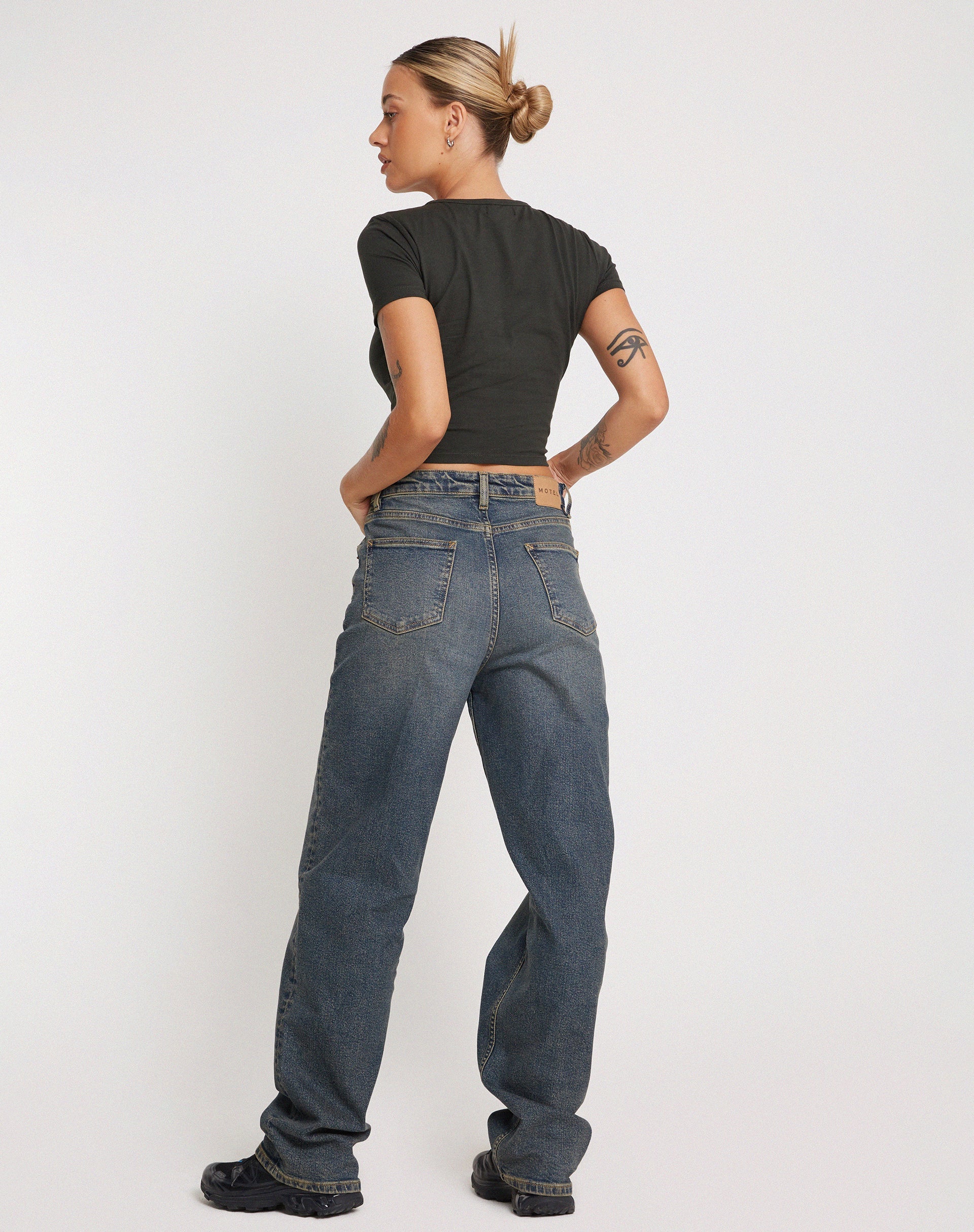 Afbeelding van Desiree Crop Top in Black Forest