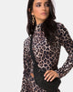 Afbeelding van Lara Crop Top in Fluweel Bruin Luipaard