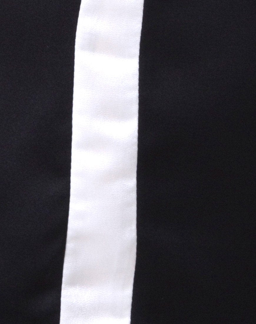 Afbeelding van Dore T-shirt jurk in zwart met ivoorkleurige streep