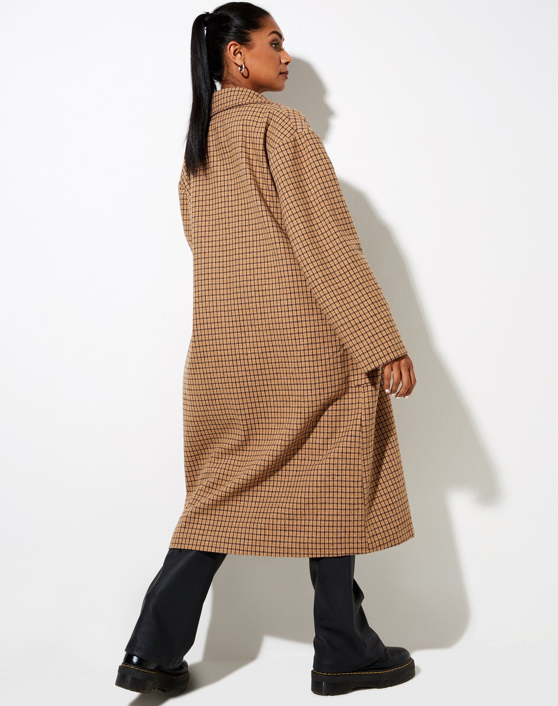 Afbeelding van Dusterjas in Houndstooth Bruin Ruitje