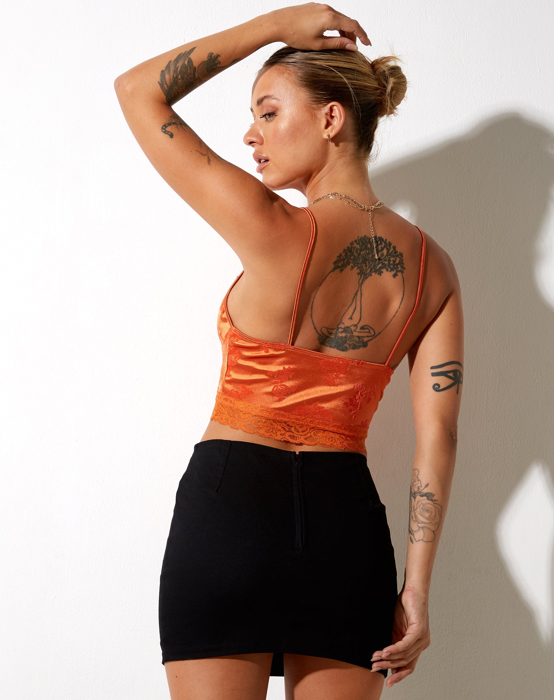 Afbeelding van Dyrana Crop Top in Rose Flock Mandarijn