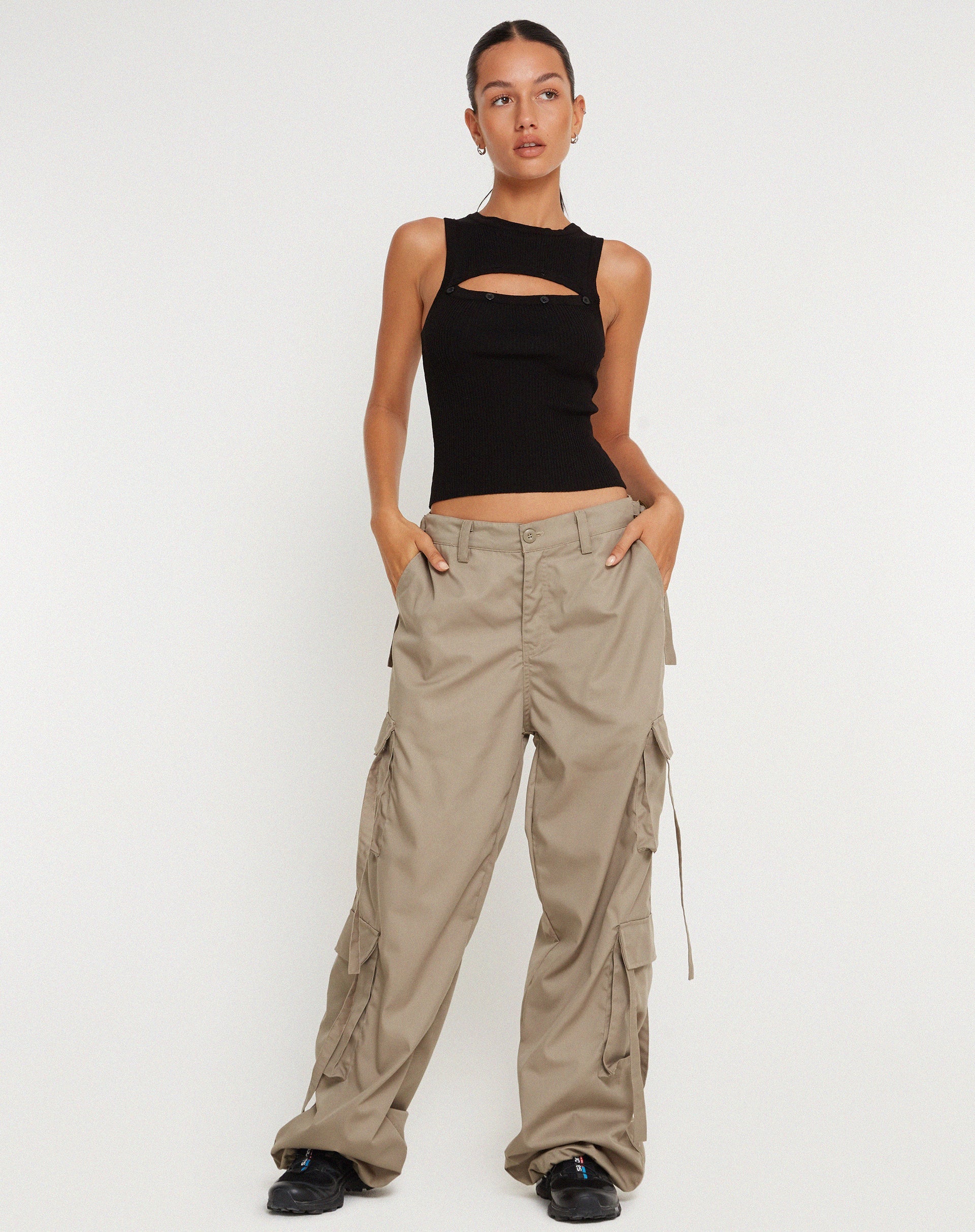 Afbeelding van Edgar wijde Cargo broek in Cotton Drill Taupe