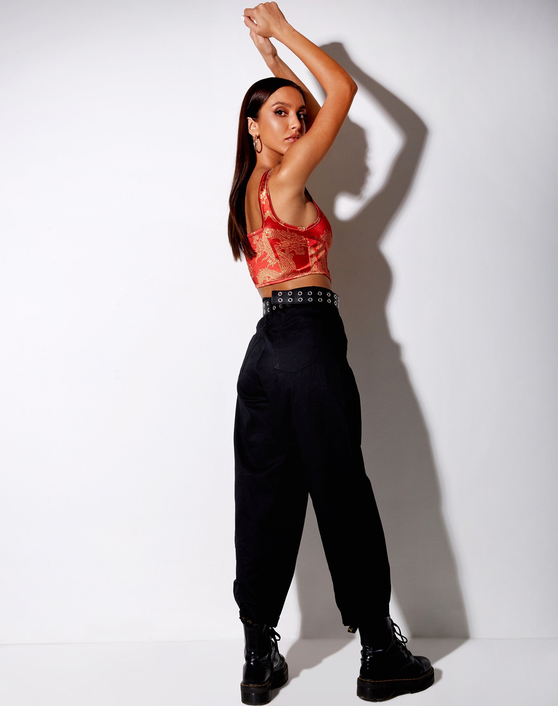 Afbeelding van Elci Corset Top in Dragon Flower Rood Goud