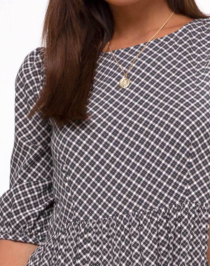Afbeelding van Ellery Maxi Dress in Check it Out Zwart