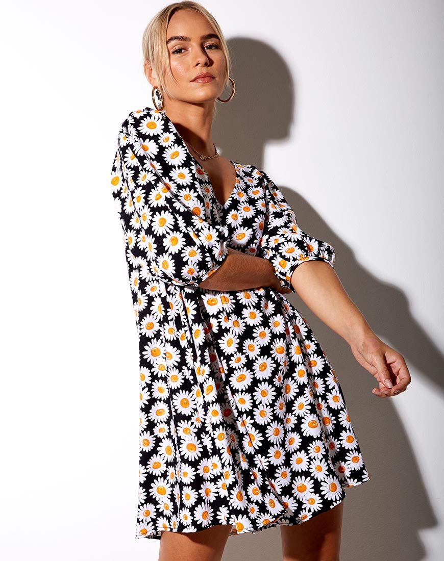 Elna Babydoll Jurk in Daisy Love Zwart