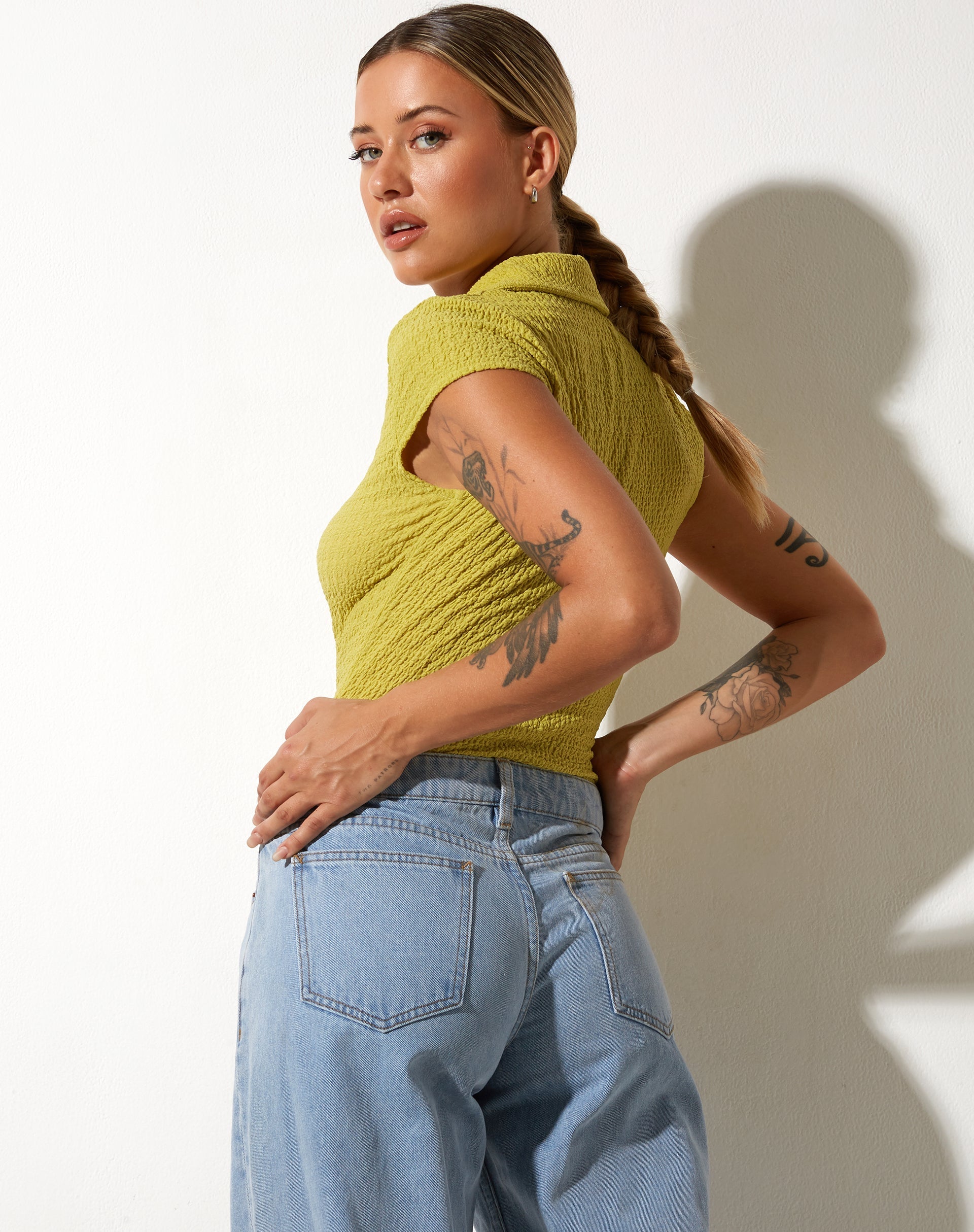 Afbeelding van Elva Shirt in Bubble Jersey Olijfolie