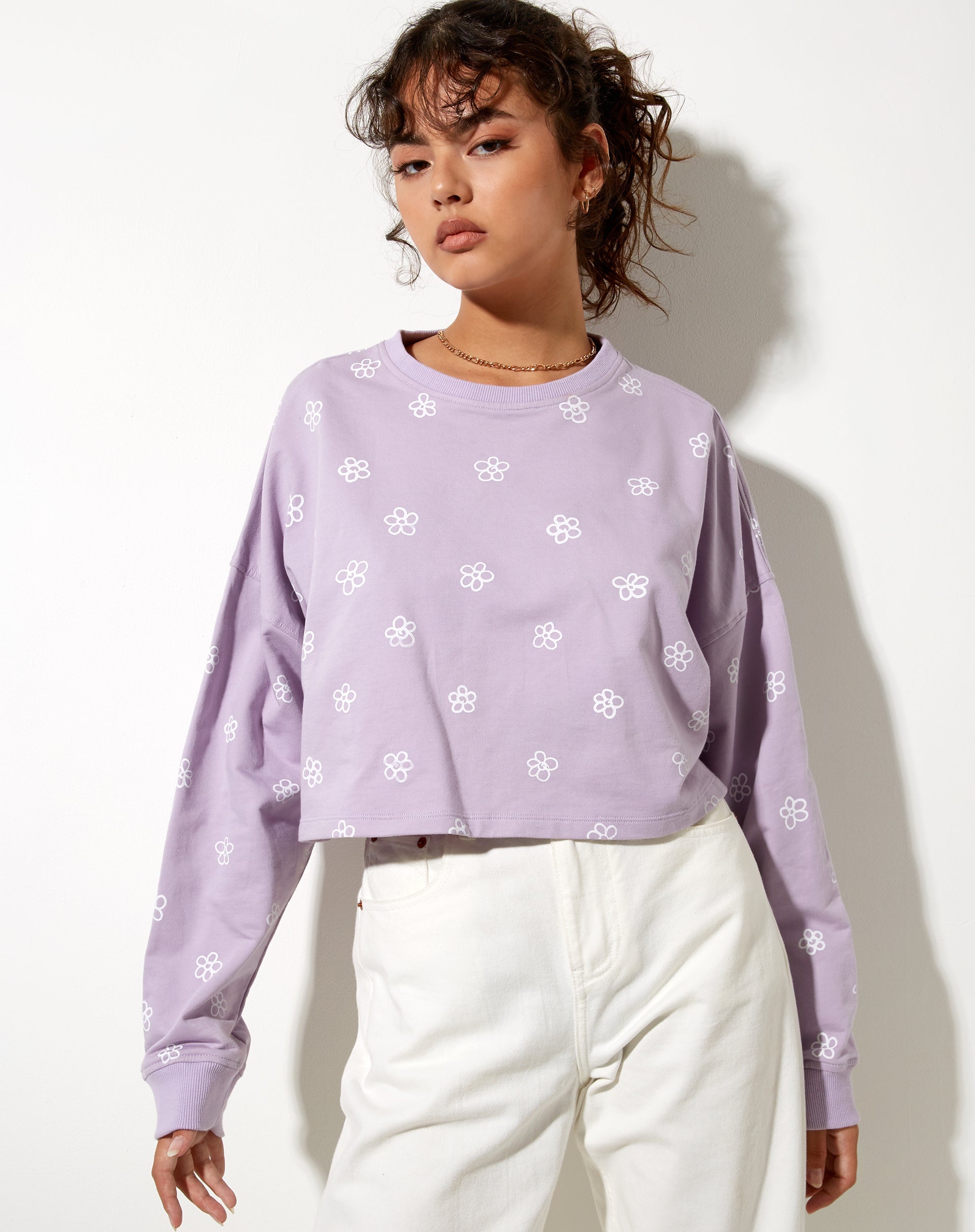 Afbeelding van Fawly Crop Top in Kleine Graffiti Bloem Lila