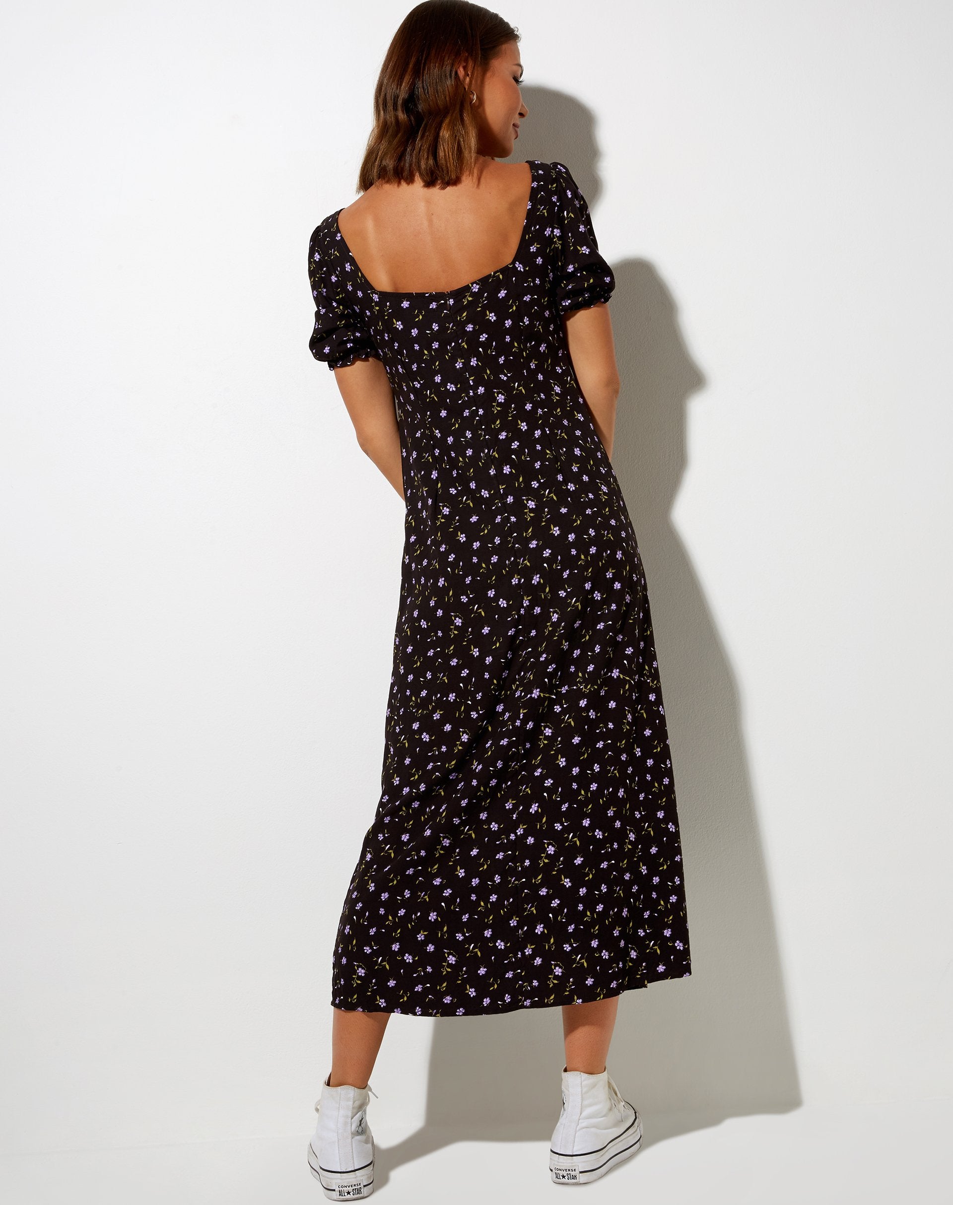 Afbeelding van Fernanda Midi Dress in Pretty Petal Coffee en Purple