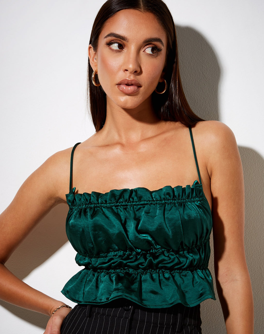 Gamera Cami Top in Satijn Bosgroen