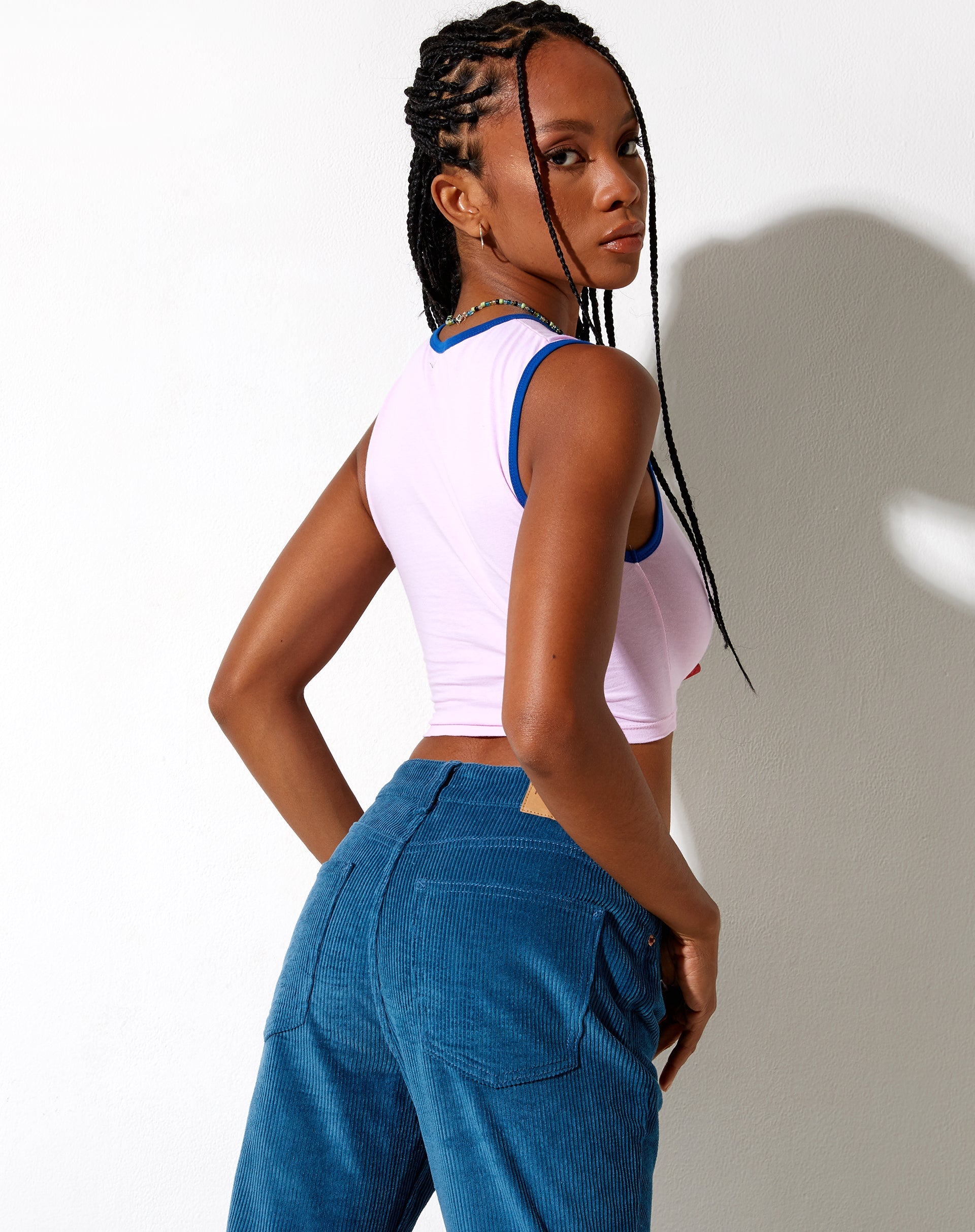 Afbeelding van Gimon Crop Top in Roze Bind Blauw Cant Relate