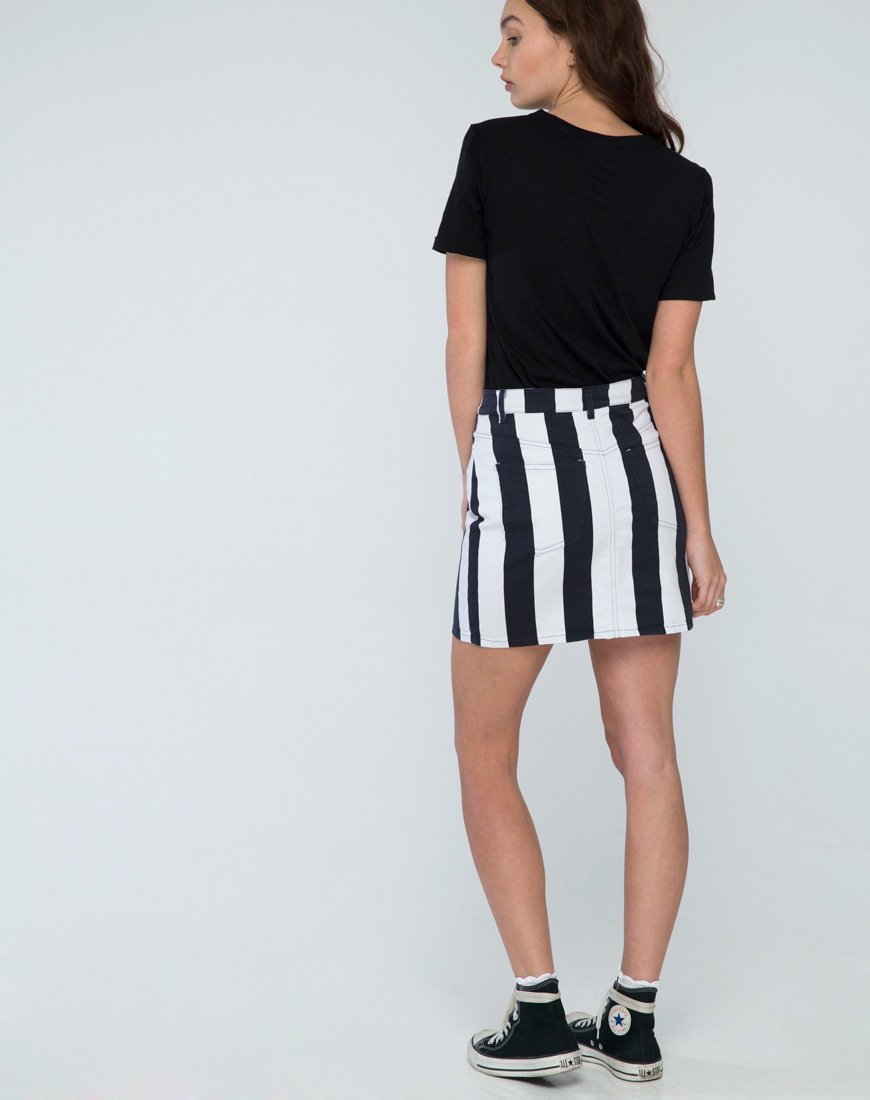 Afbeelding van Girl Fit T-shirt in Mourir DAmour Zwart