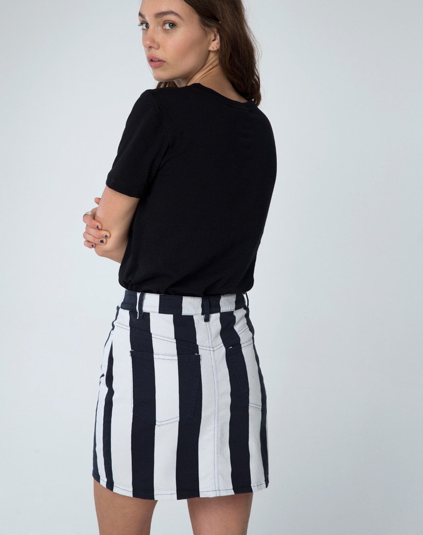 Afbeelding van Girl Fit T-shirt in Mourir DAmour Zwart