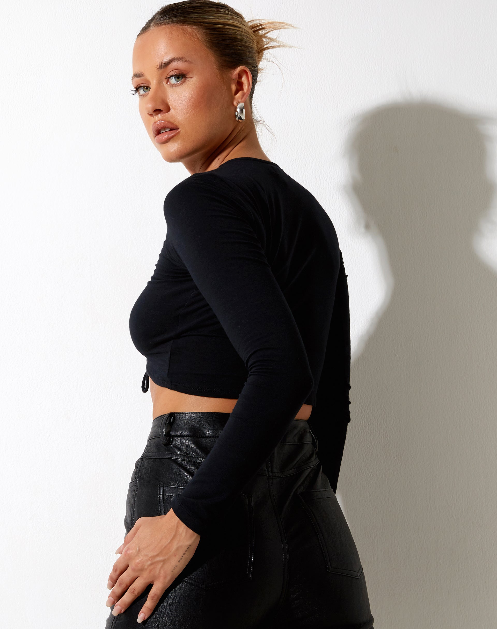 Afbeelding van Gisy Crop Top in Lycra Zwart