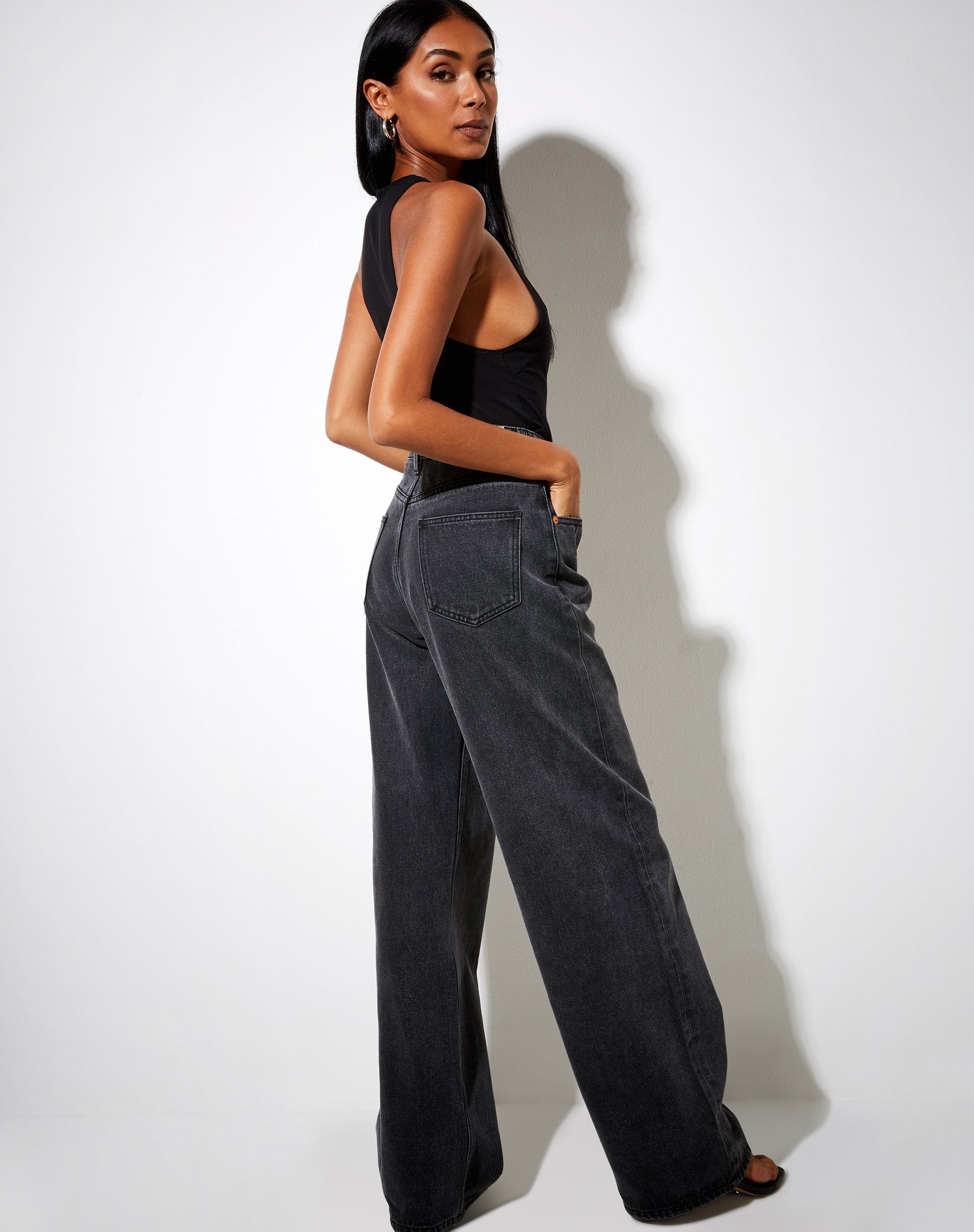 Afbeelding van Givas Crop Top in Zwart Schorpioen Hotfix
