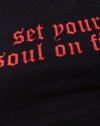 Zwart met Set Your Soul On Fire in rood