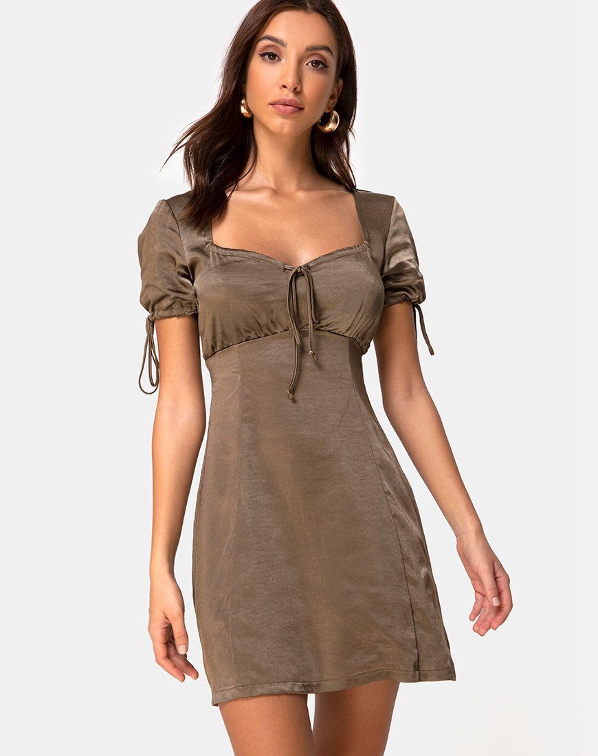 Guenette Jurk in Satijn Khaki