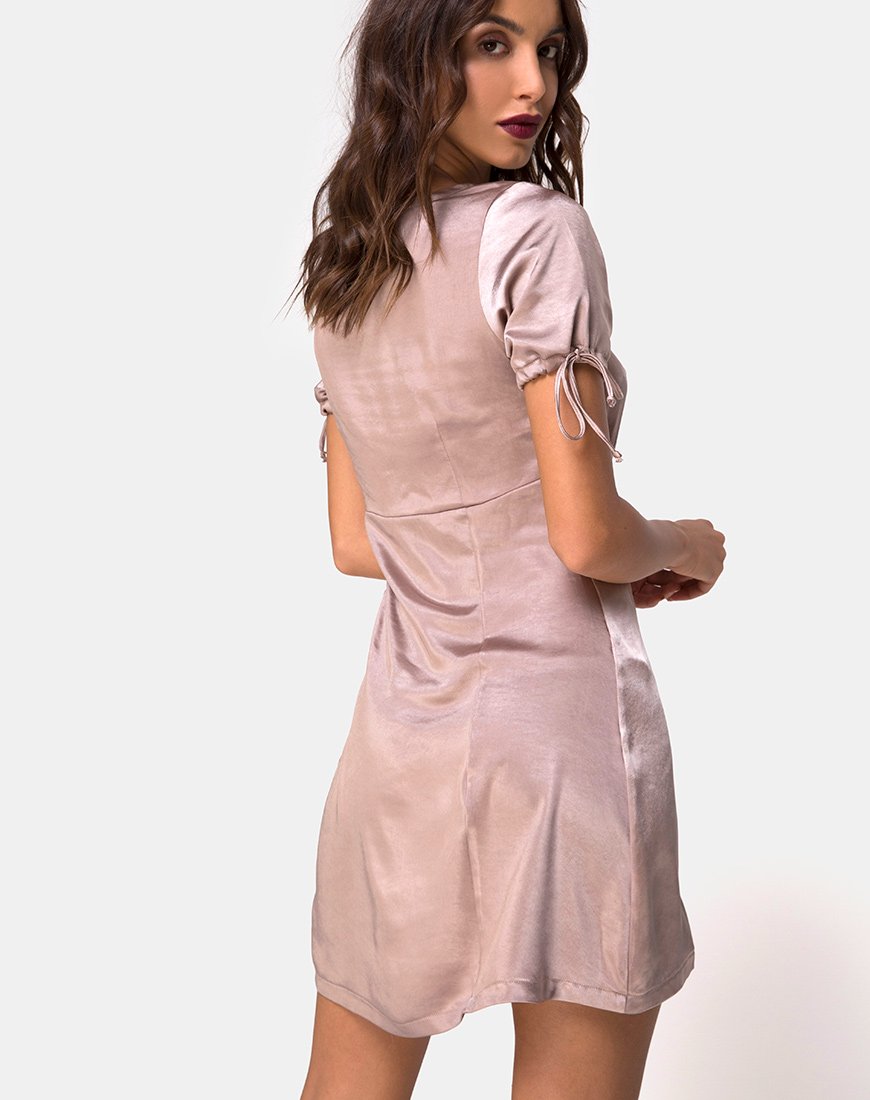 Guenette jurk in satijn nerts