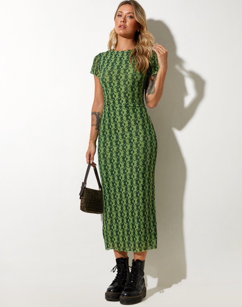 Happyella Midi Dress in golvend Daisy Green