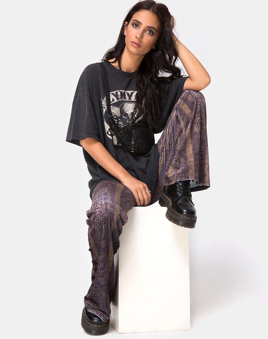 Afbeelding van Herlom Flare Broek in Fluweel Bruin Slang