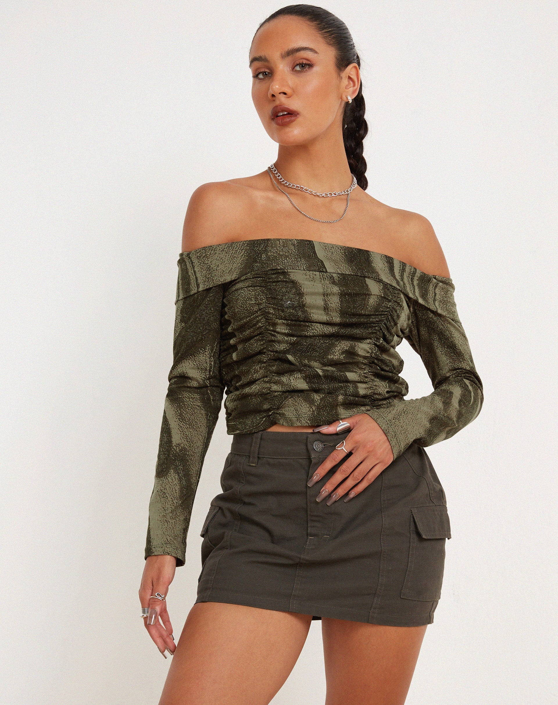 Afbeelding van Hestina Top in Dystopian Crease Khaki