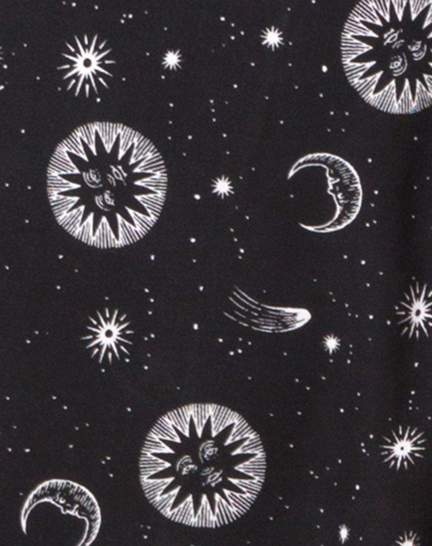 Afbeelding van Hime Maxi Dress in Small Celestial Black X Princess Polly