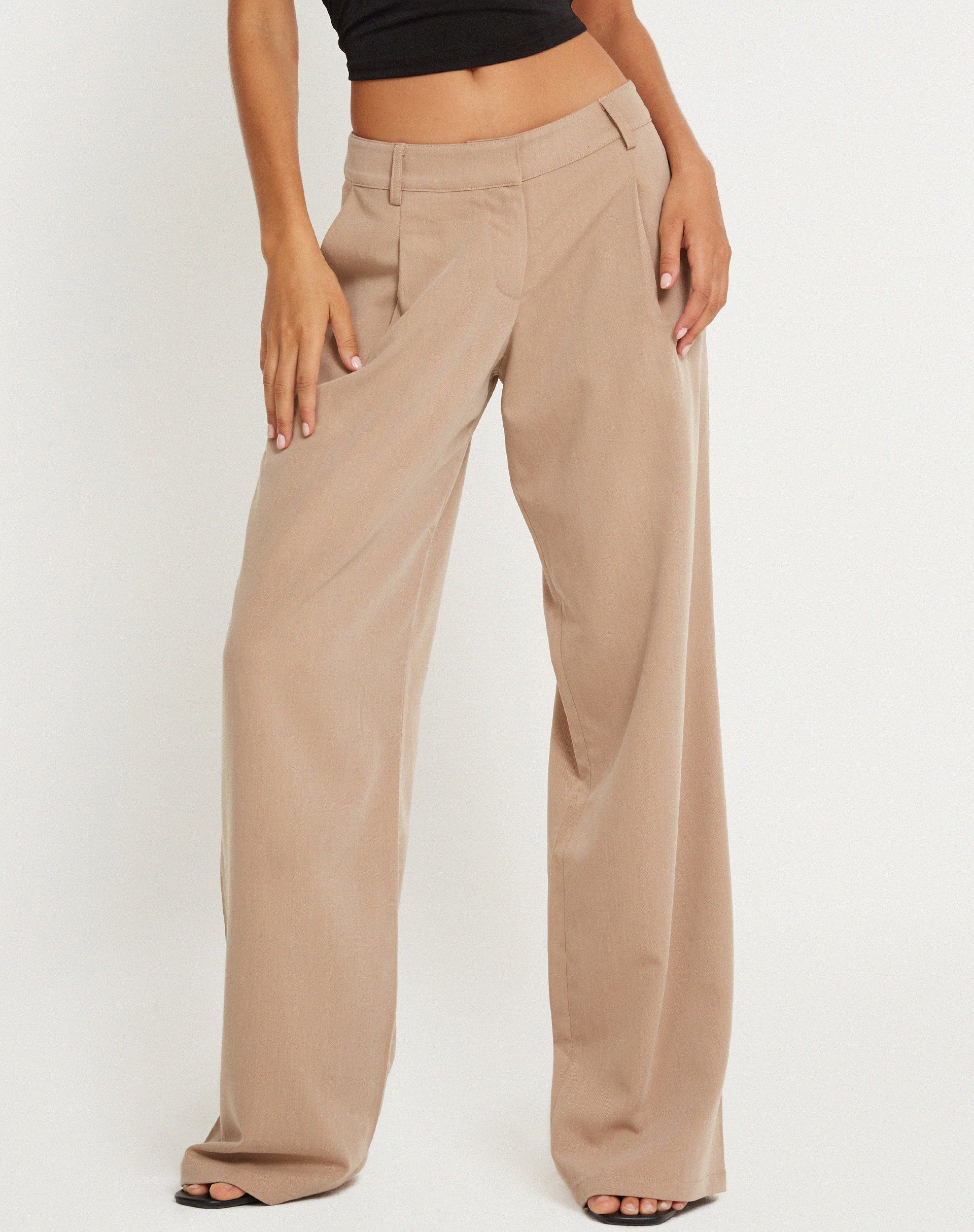 Afbeelding van Hondra broek met wijde pijpen in beige