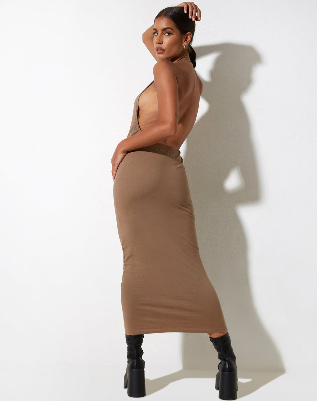 Housna Midi Dress in Zilver nerts