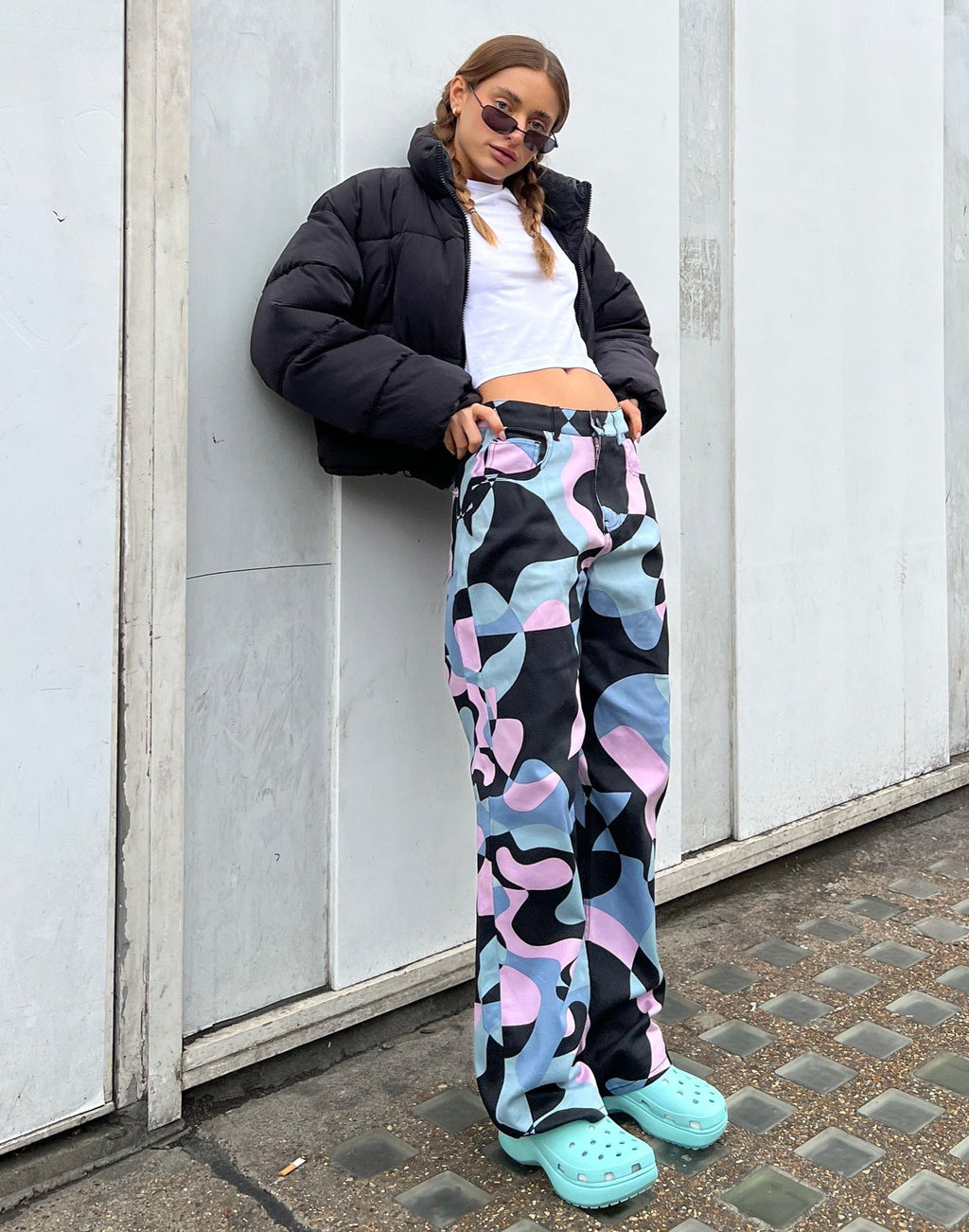 Parallel Jeans in Abstract Paars
