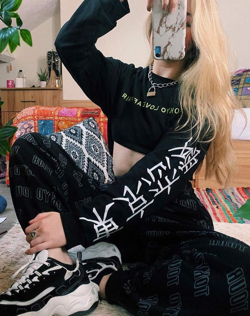 Afbeelding van Gocea Crop Top in Zwart Tokio Liefdessymbool