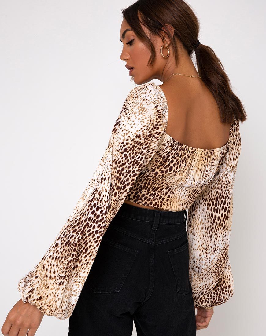 Afbeelding van Irene Longsleeve Top in Crinkle Sand Leopard