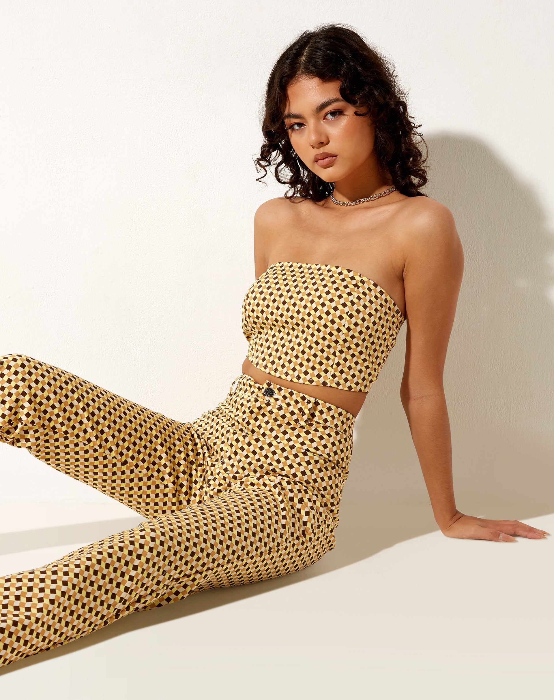 Afbeelding van Izara Corset Top in Golvend Ruitje Geel