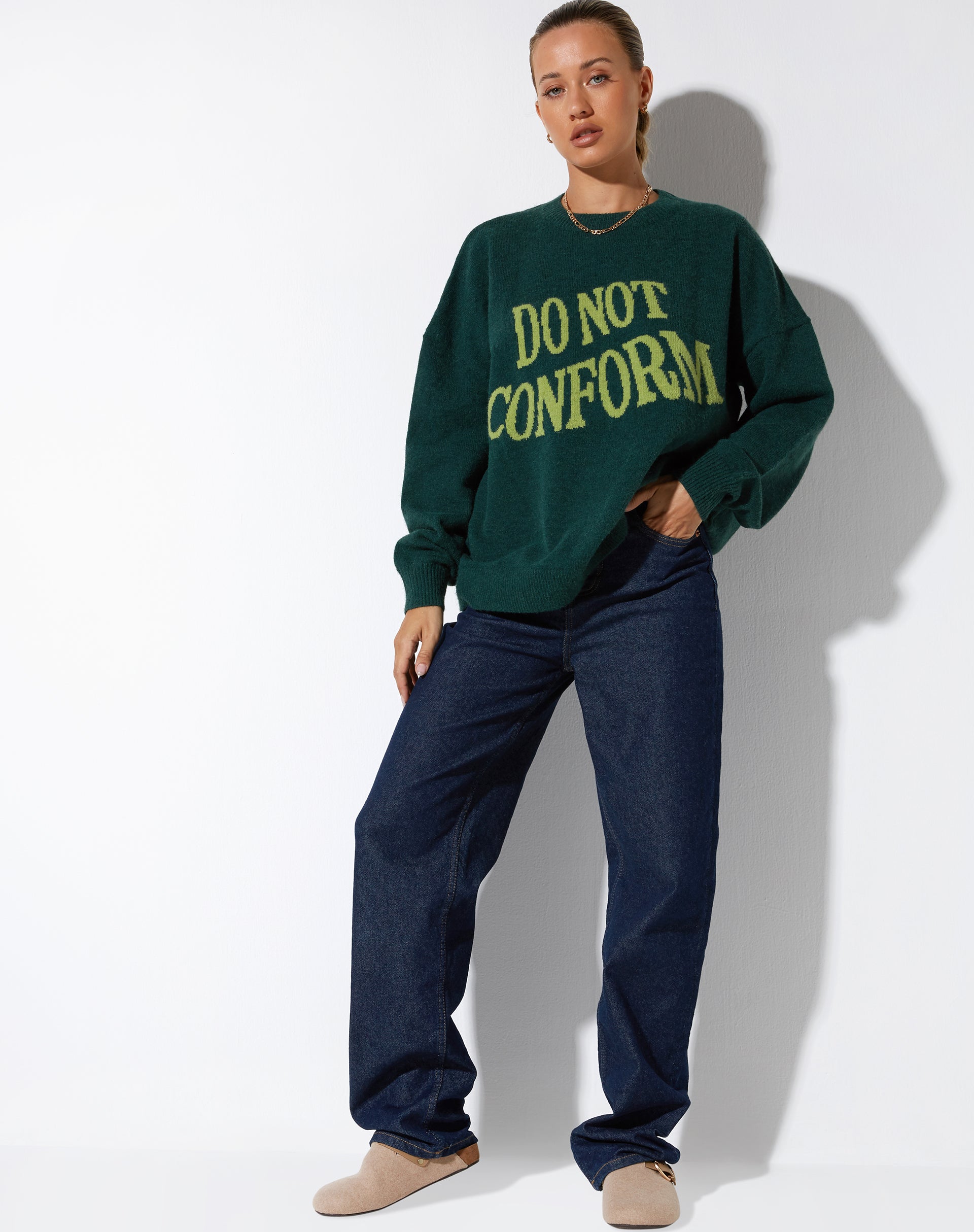 Afbeelding van Jamin Trui in Groen 'Do Not Conform