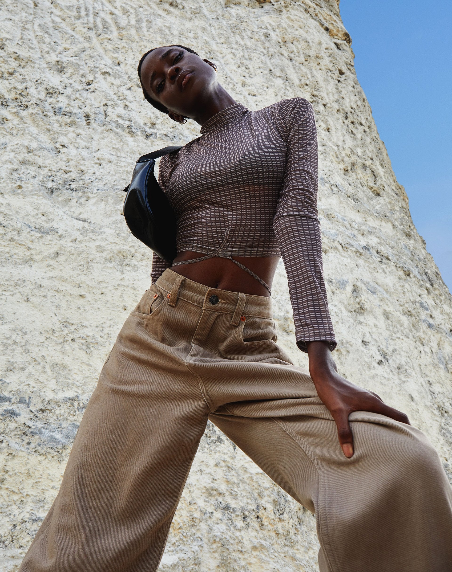 Afbeelding van Sahila Crop Top in Mini Check Chocolade