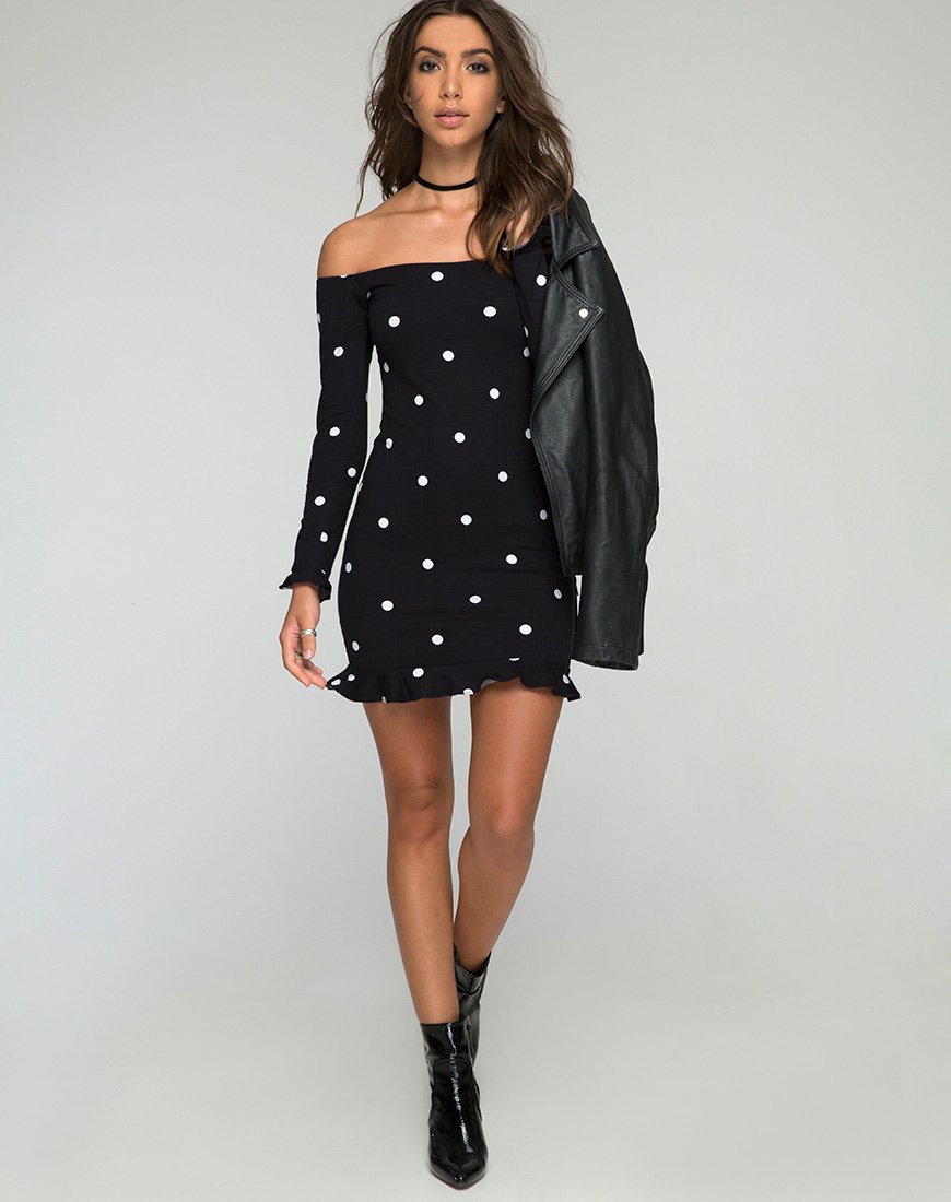 Afbeelding van Jazzie Off the Shoulder Jurk in Polkadot Zwart-Wit