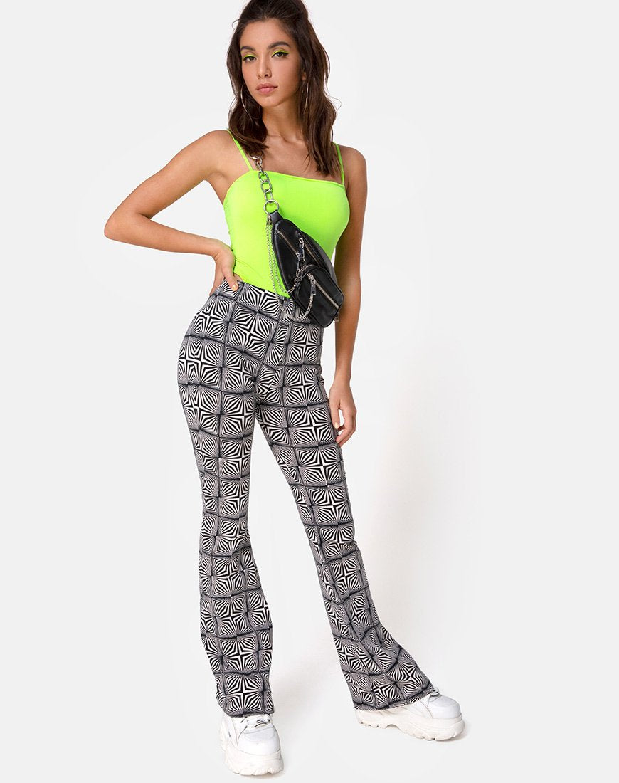 Jeevan Flare Broek in Spyro