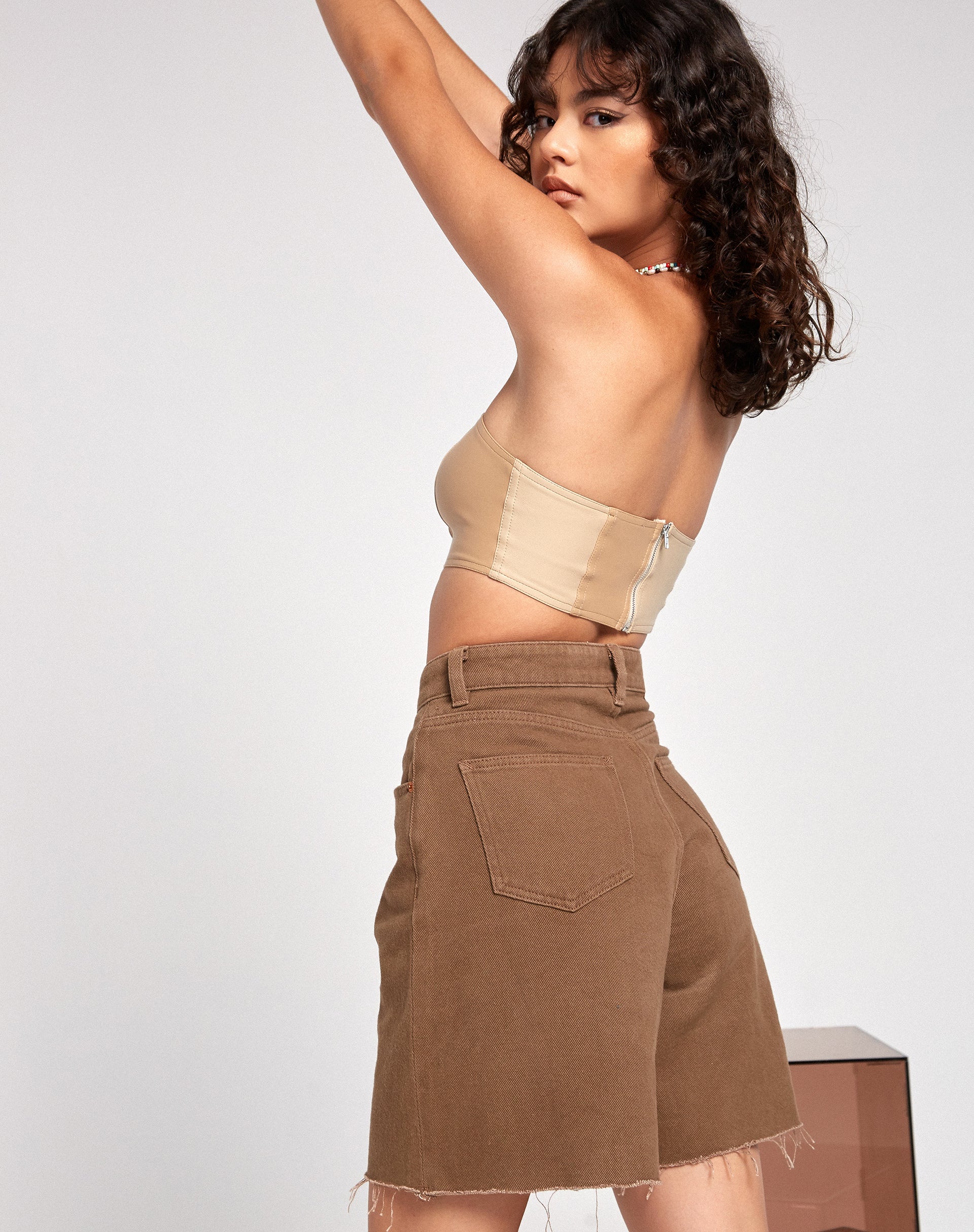 Afbeelding van Loose Fit Denim Short in Rijkbruin