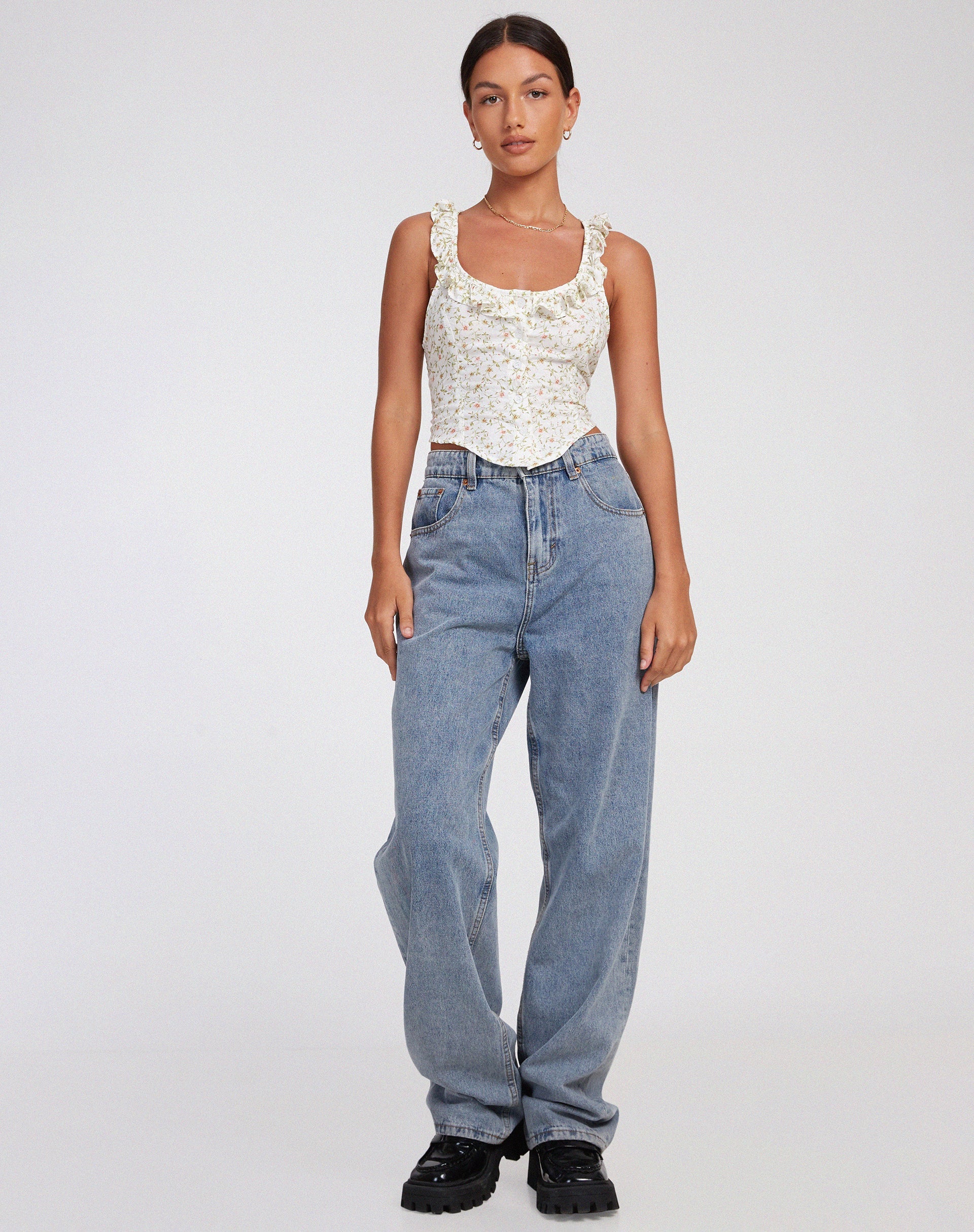 Afbeelding van Julka Cami Top in Pretty Petal Ivory