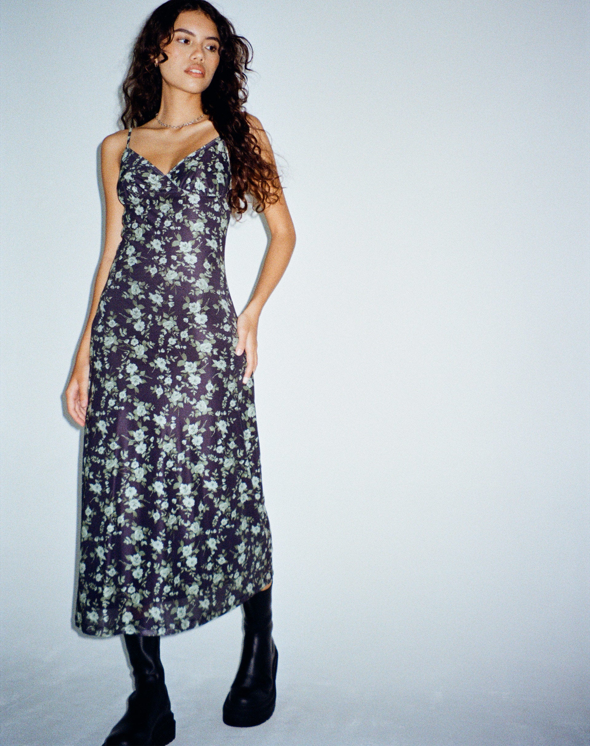 Afbeelding van Kalana Maxi Dress in Mooi Bloemig Groen