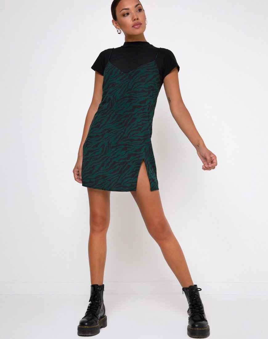 Afbeelding van Katya Mini jurk in 90s Zebra Bosgroen
