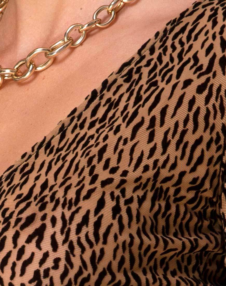 Afbeelding van Kayak Wrap Top in Animal Flock Tan Net