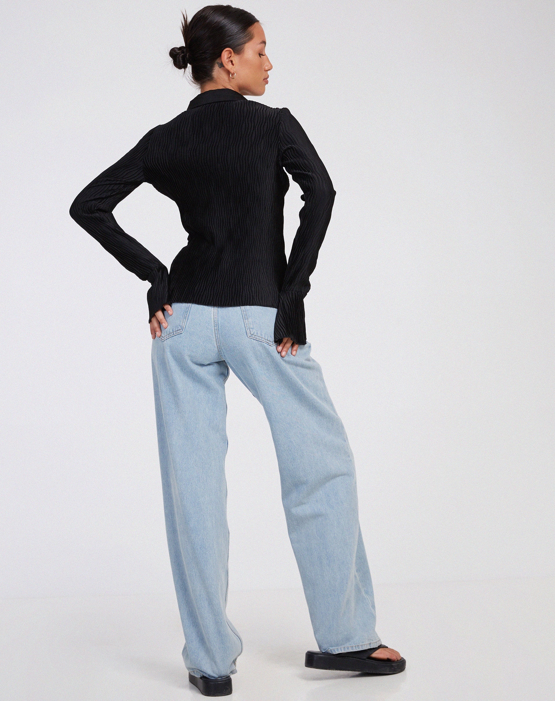 Afbeelding van Keani Shirt in Crinkle Black