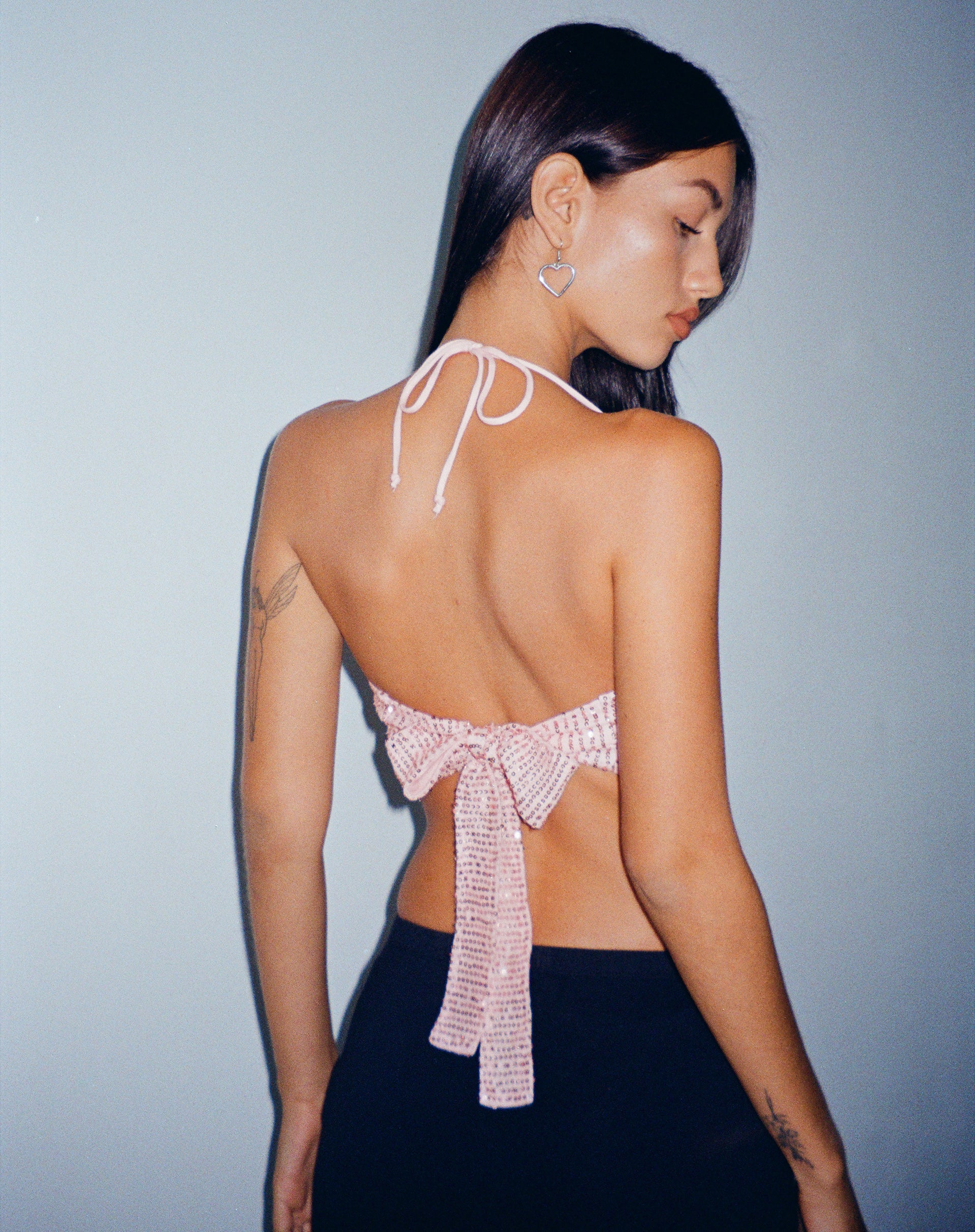 Afbeelding van Ketida Crop Top in Drape Pailletten Metallic Roze