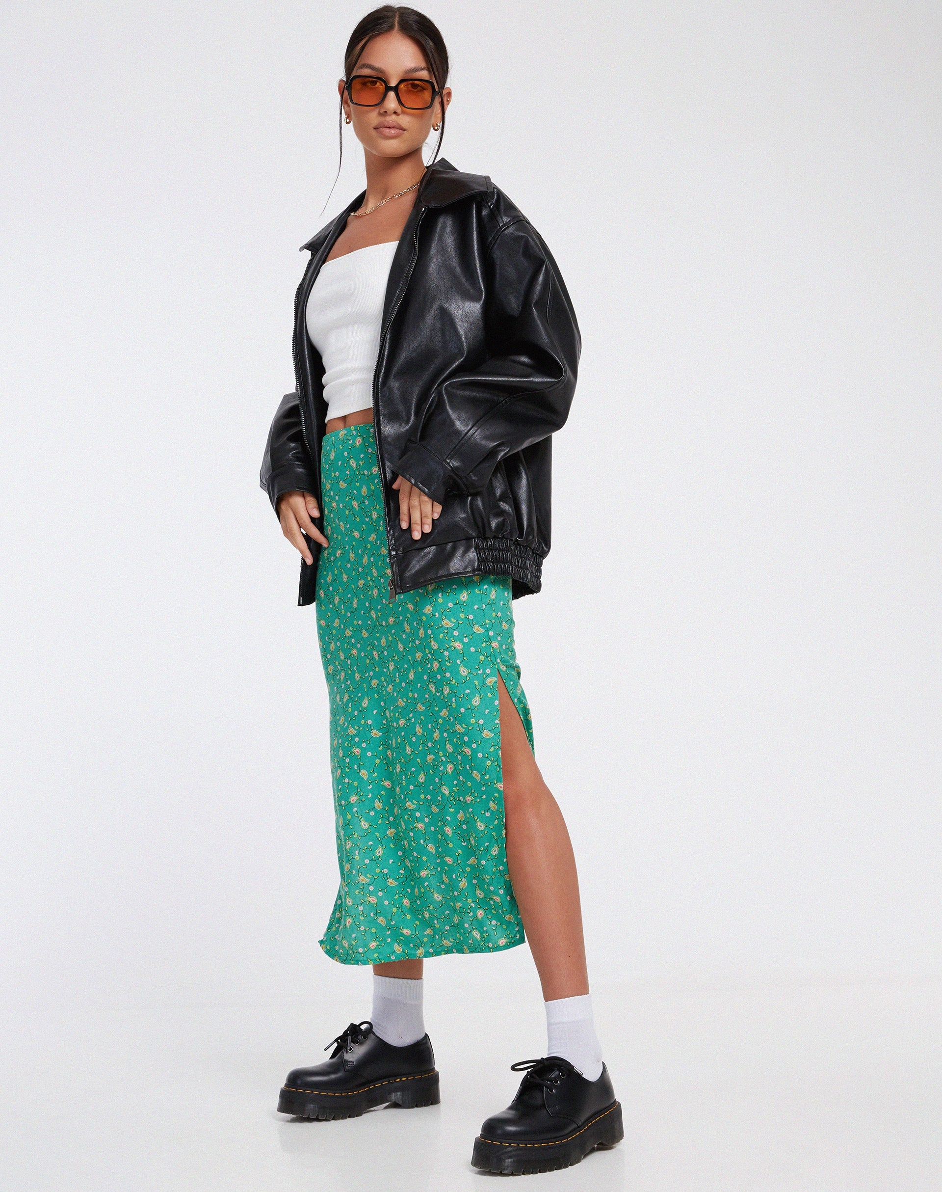 Afbeelding van Kindra Midi rok in Paisley Fun Green
