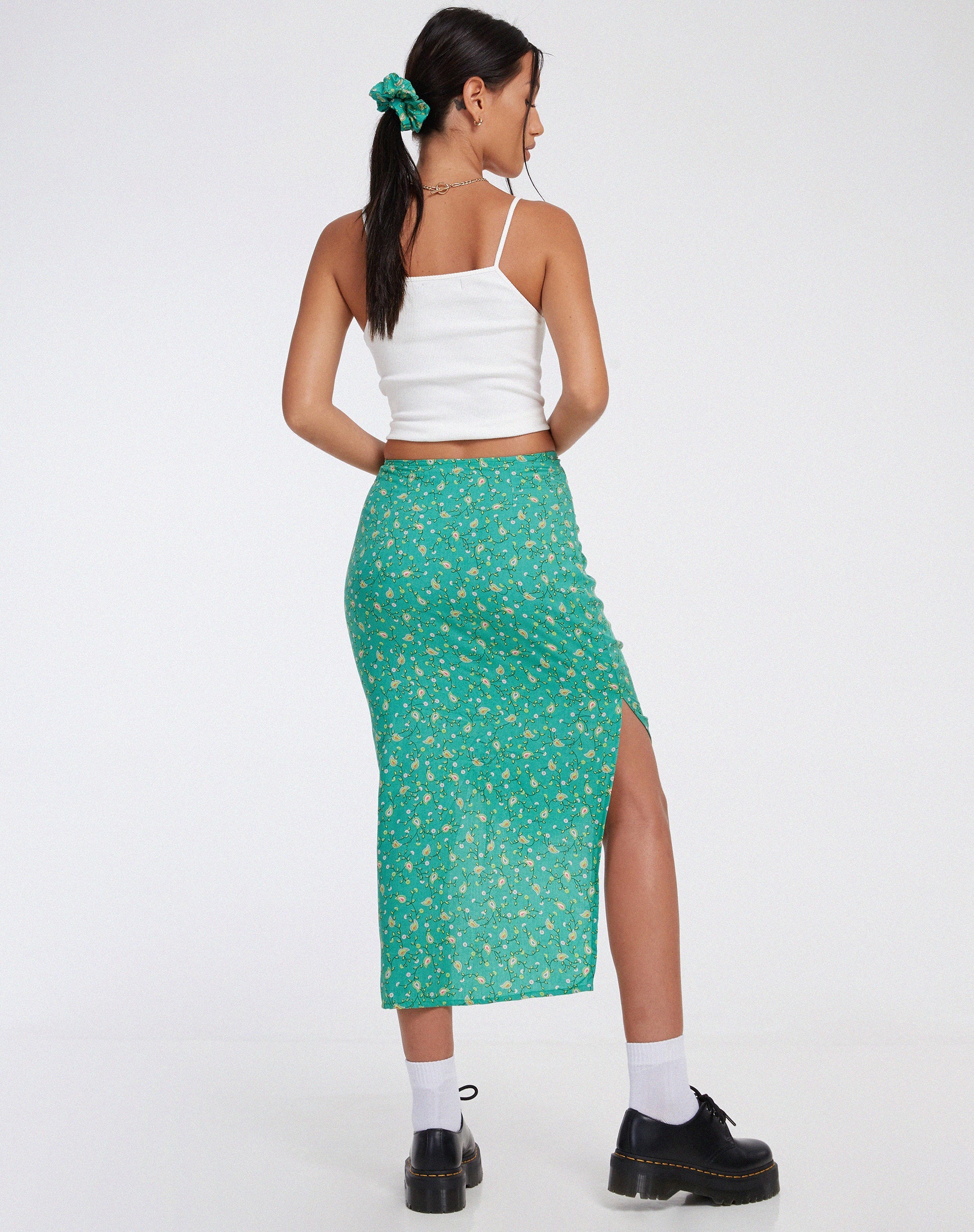 Afbeelding van Kindra Midi rok in Paisley Fun Green