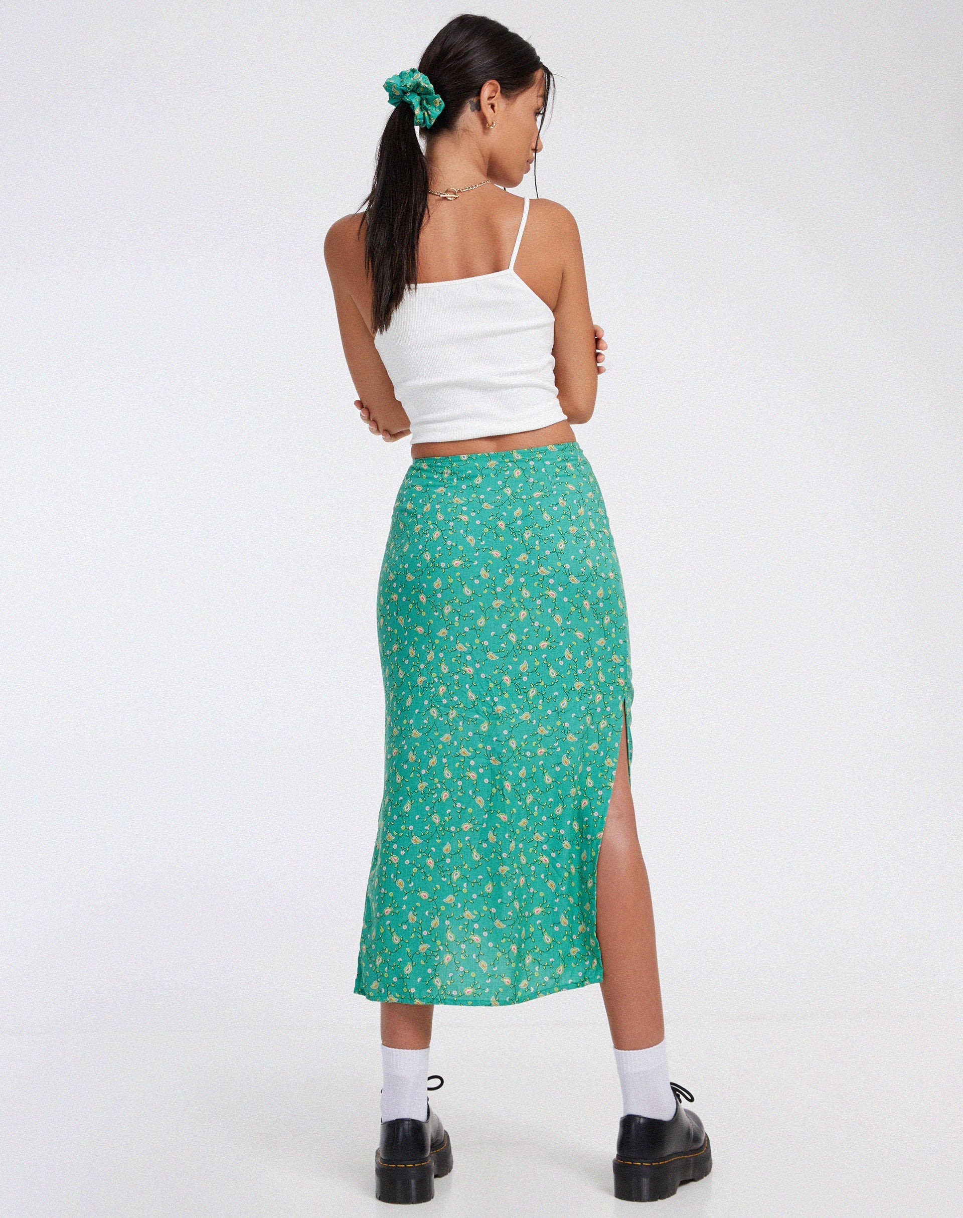 Afbeelding van Kindra Midi rok in Paisley Fun Green