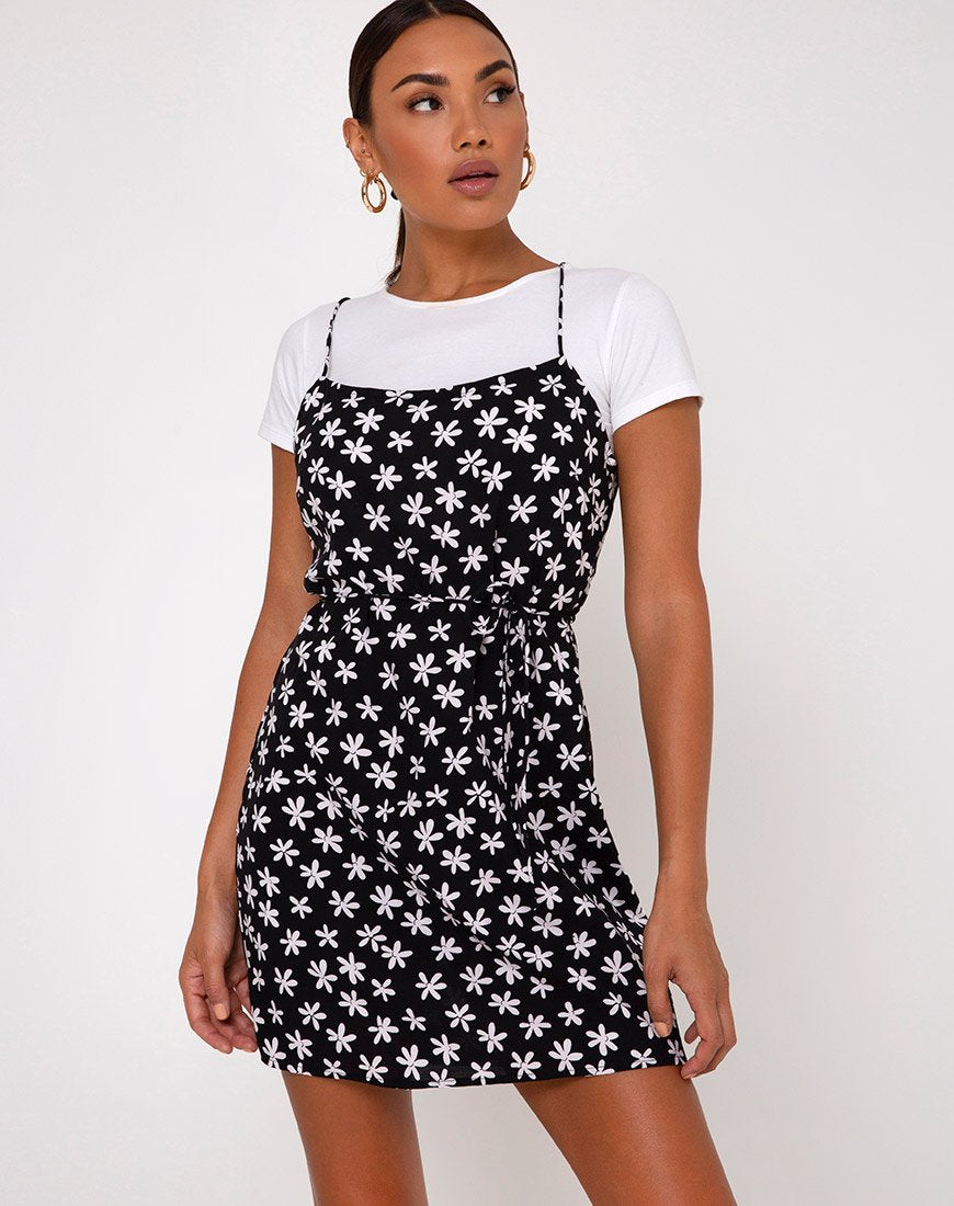 Kinley Slip Dress in 90's Daisy Zwart en Wit