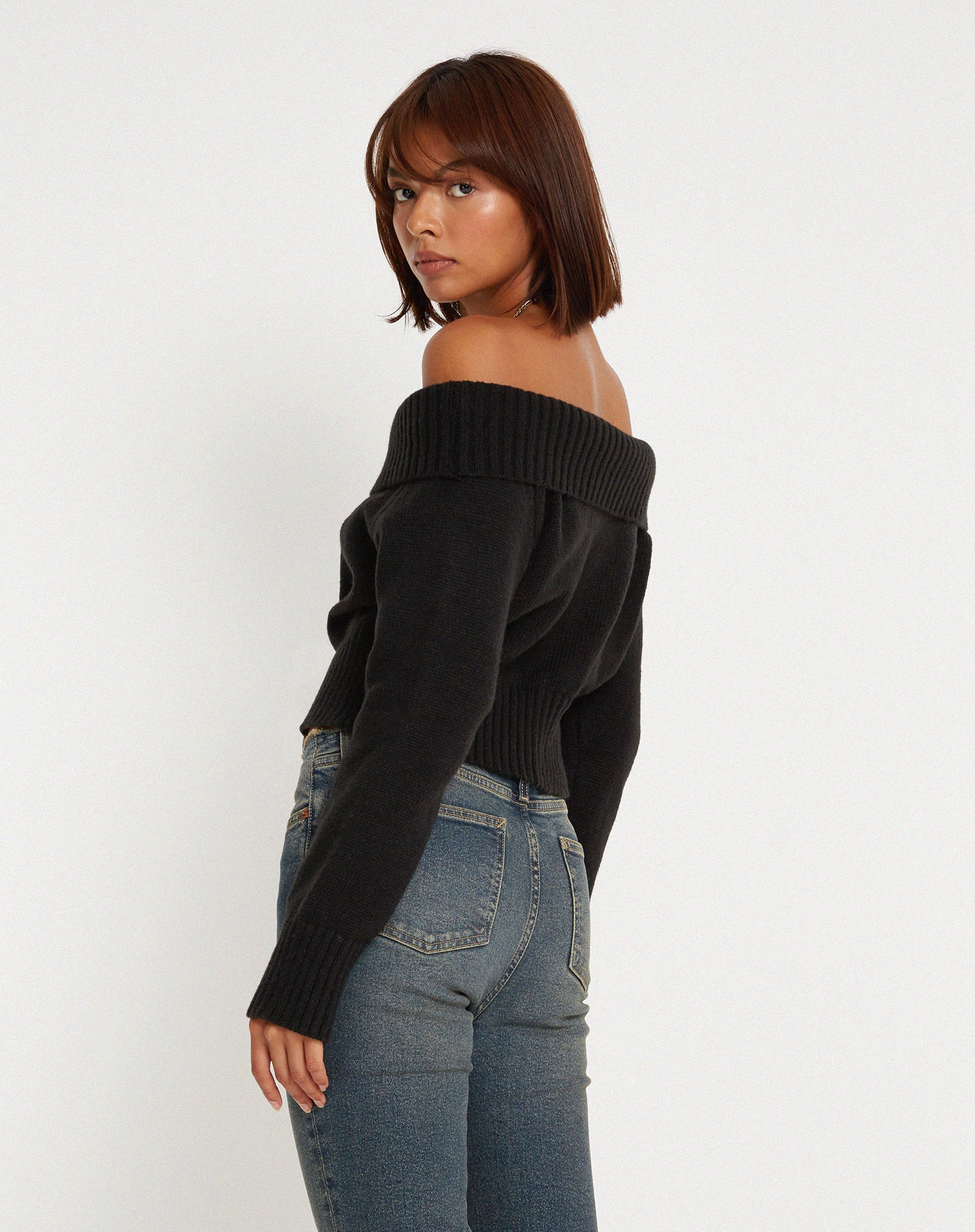 Afbeelding van Koriya Bardot Top in Zwart