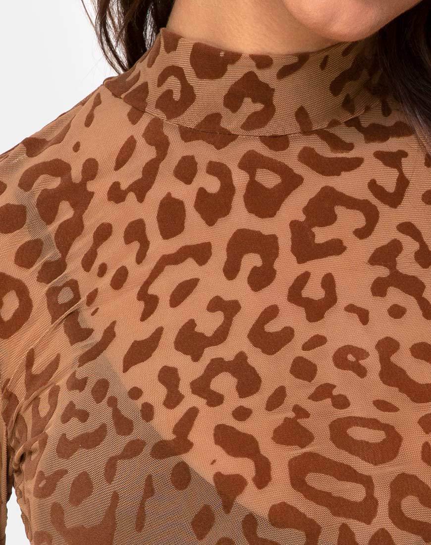 Afbeelding van Lara Crop Top in Animal Flock Tan Brown