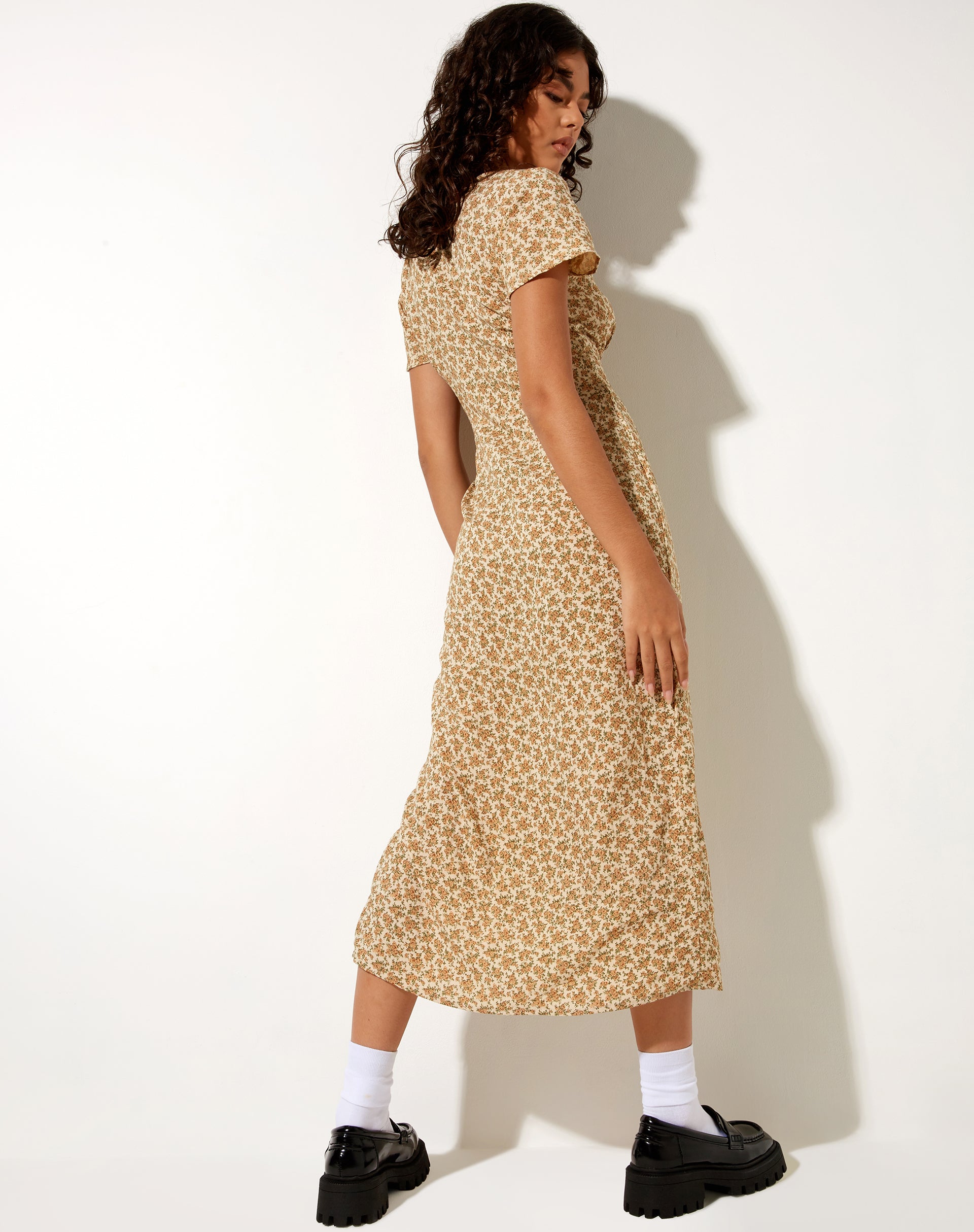 Afbeelding van Larin Midi Dress in Washed Ditsy