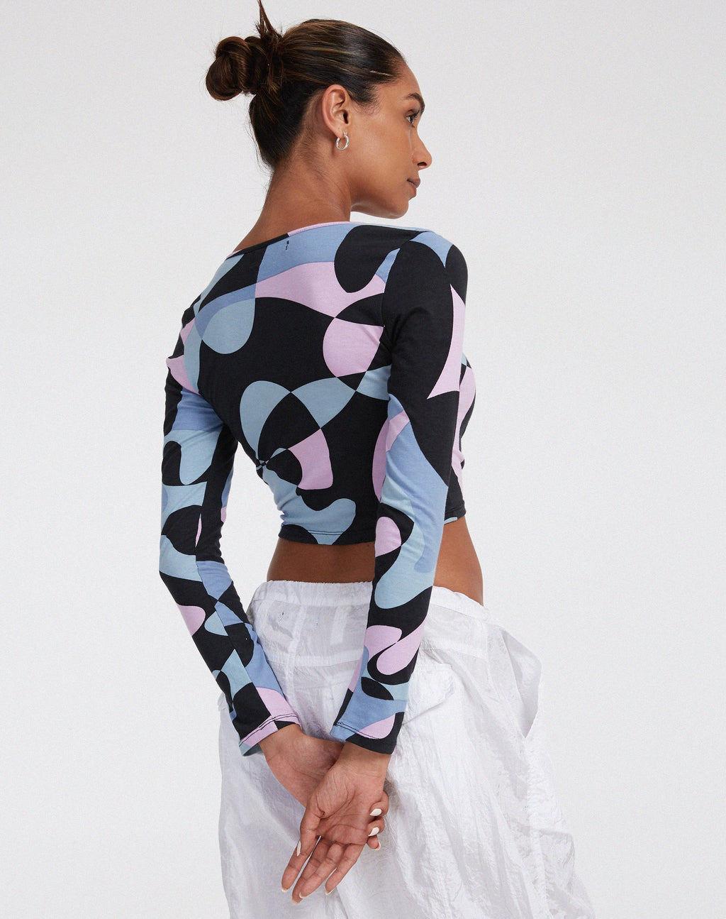 Licora Crop Top in Abstract Paars